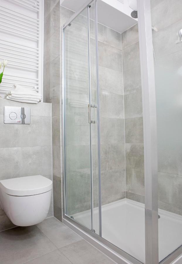 Luxus Dwie Motlawy Gdansk Ngoại thất bức ảnh